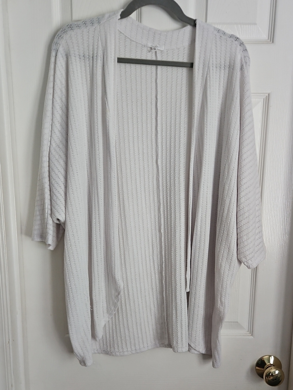 Maurices Light Gray Open-Front Knit Robe Cardigan Size 2 Arm Detail